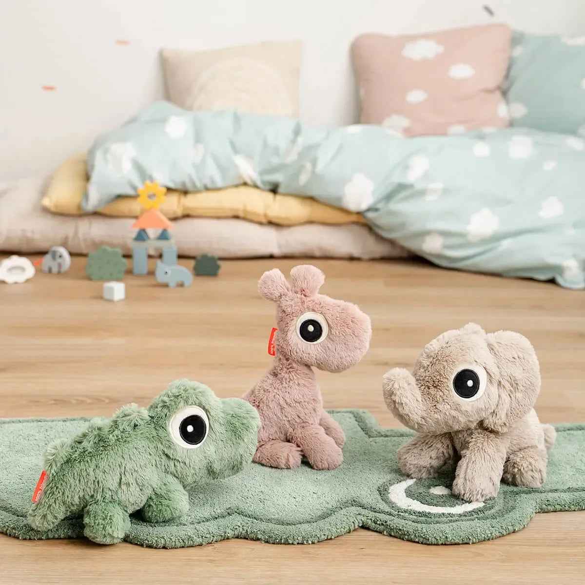 Done by Deer® Plush Friend Croco Green - Image 6