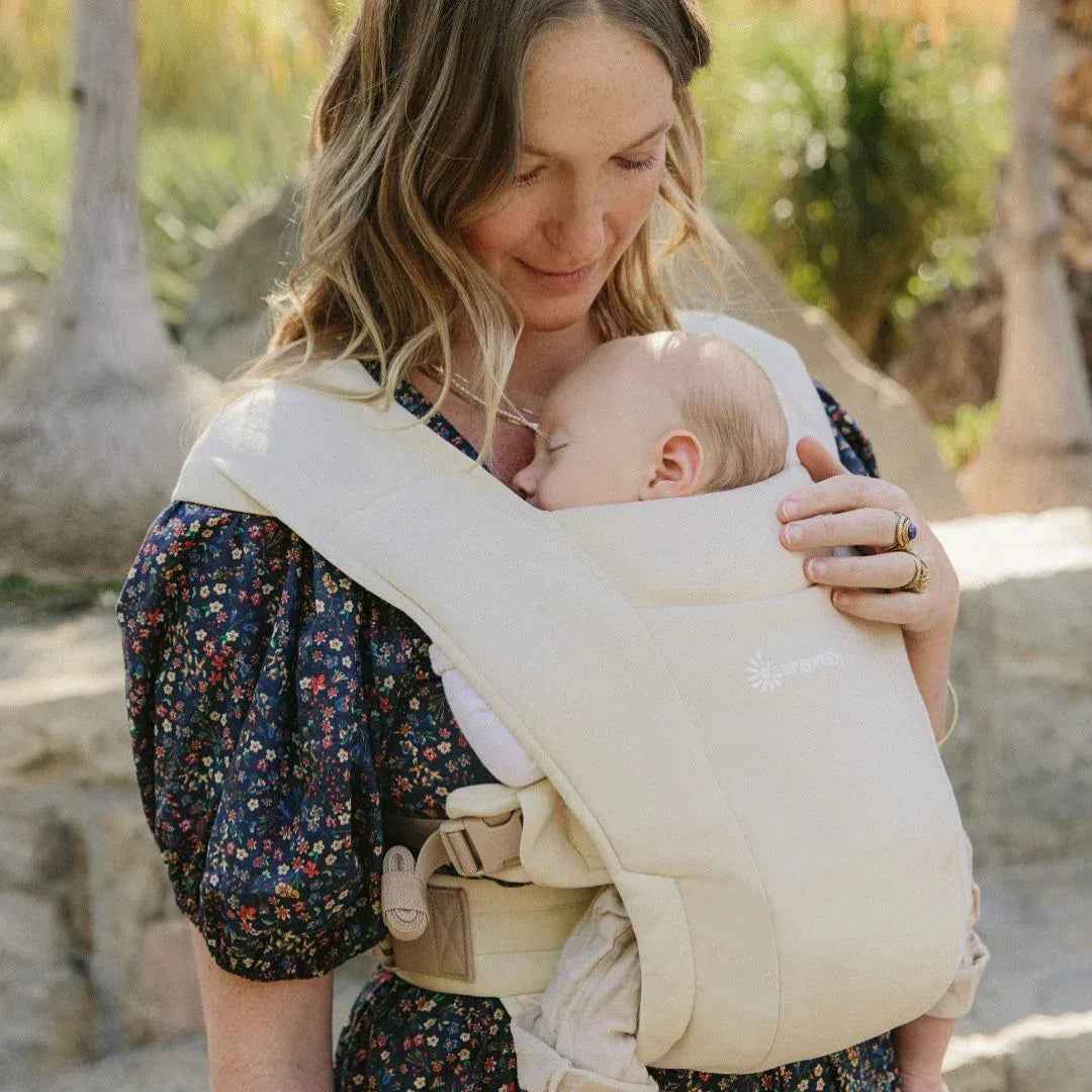 Ergobaby® Carrier Embrace Pure Black  - Image 15
