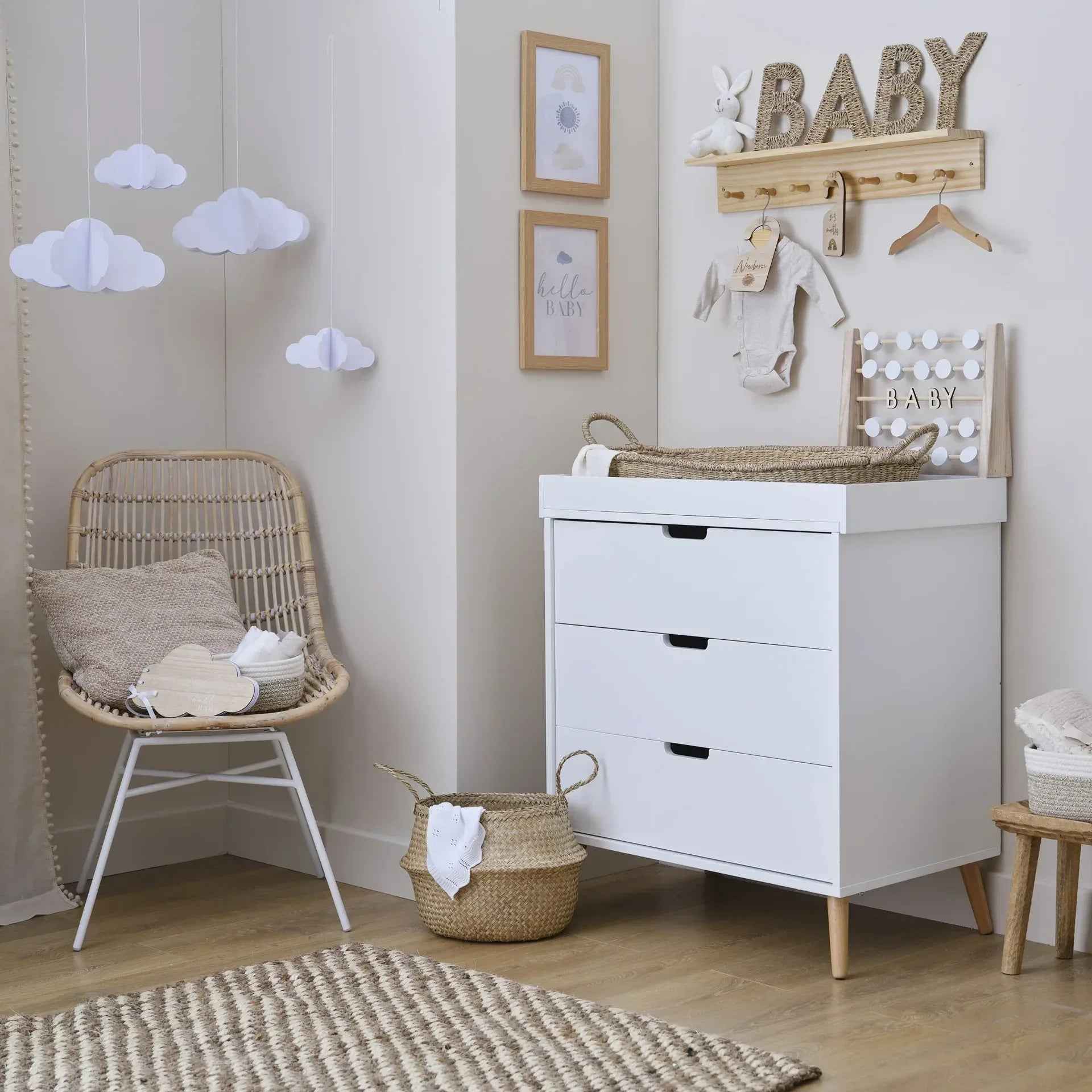 Ginger Ray® Wooden Hangers for organizing baby clothes Baby  - Image 4