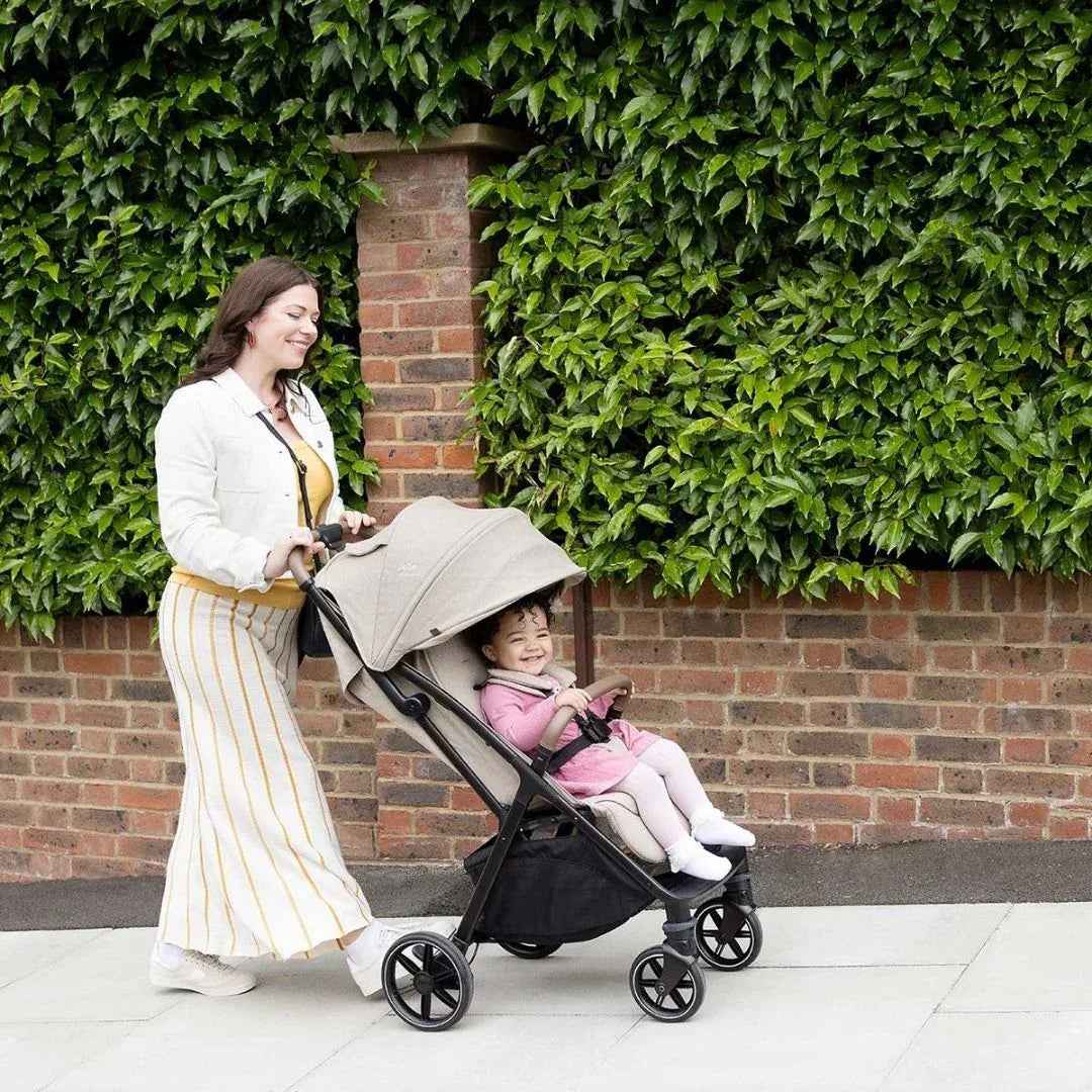 Joie® Compact stroller Parcel™  LX Signature Ebony - Image 8