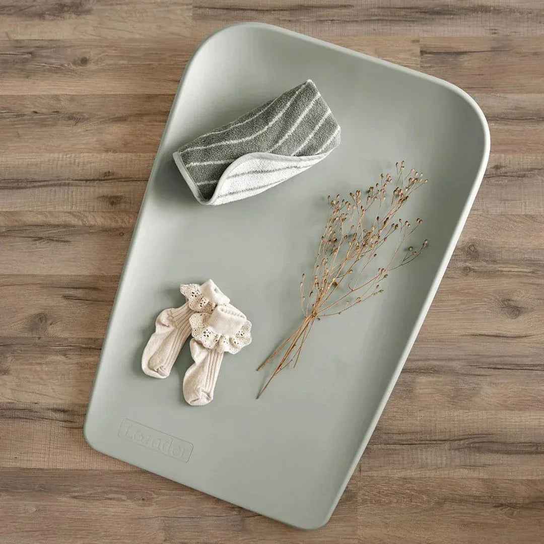 Leander® Changing Matty MINI Sage green - Image 9