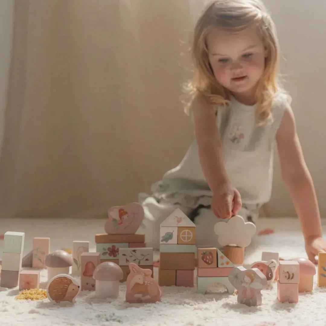 Little Dutch® Building Blocks Fairy Garden - Image 4
