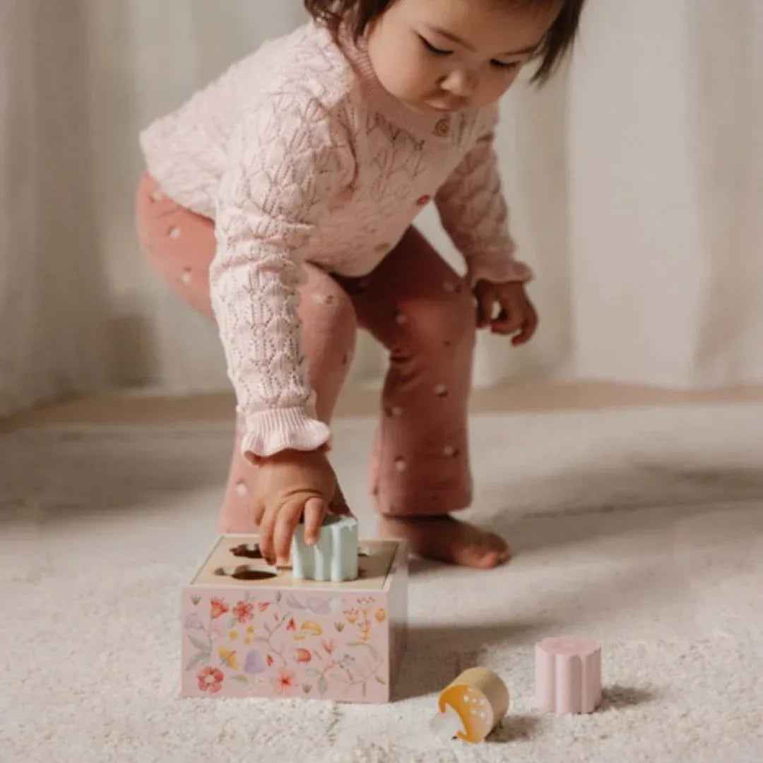 Little Dutch® Shape Sorter Fairy Garden  - Image 3