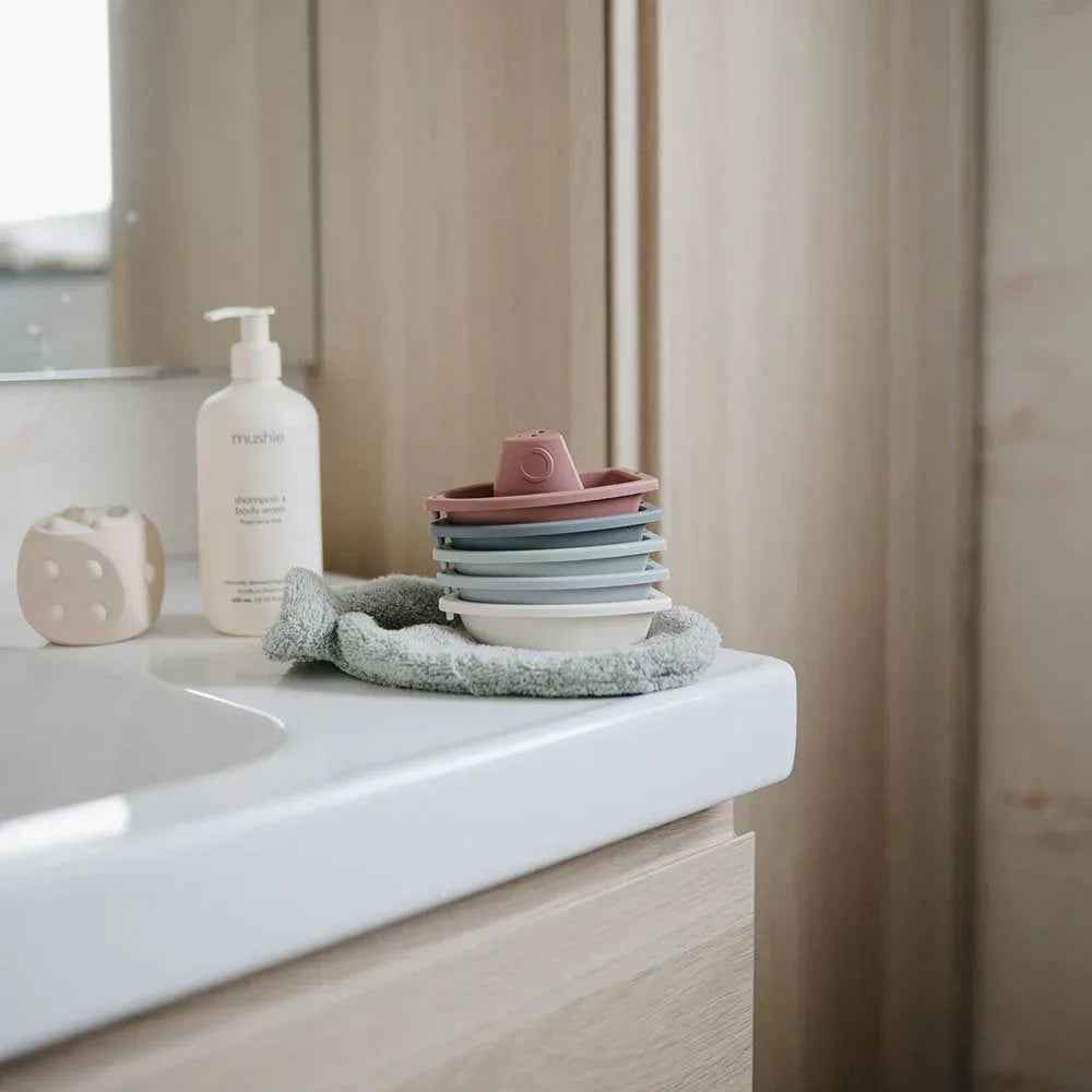 Mushie® Bath Boats - Original - Image 4