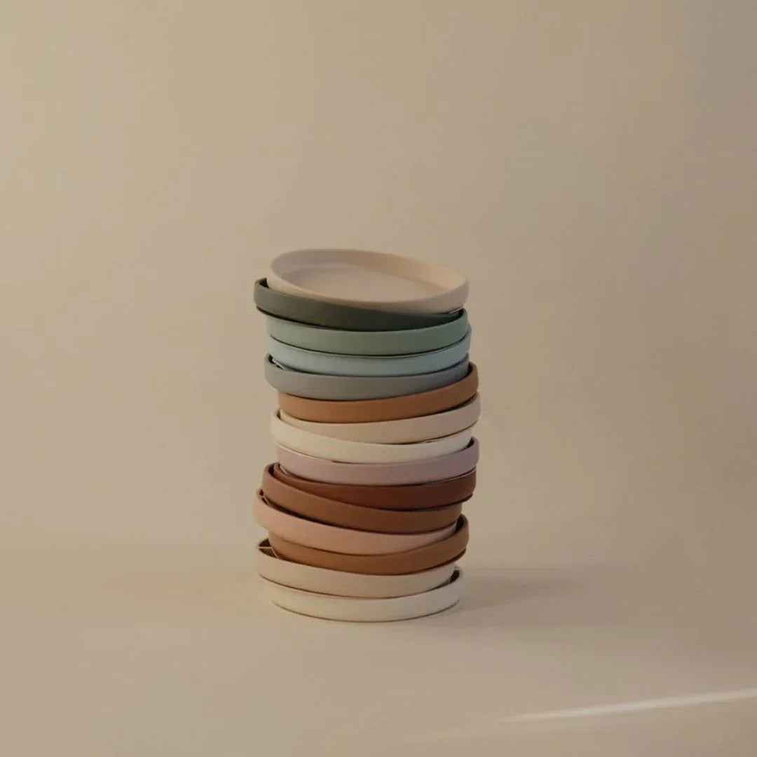 Mushie® Classic Silicone Plate Shifting Sand - Image 4
