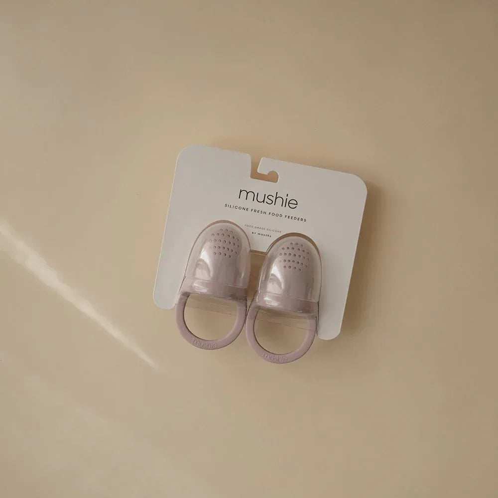 Mushie® Silicone Fresh Food Feeder 2-pack Soft Lilac - Image 2