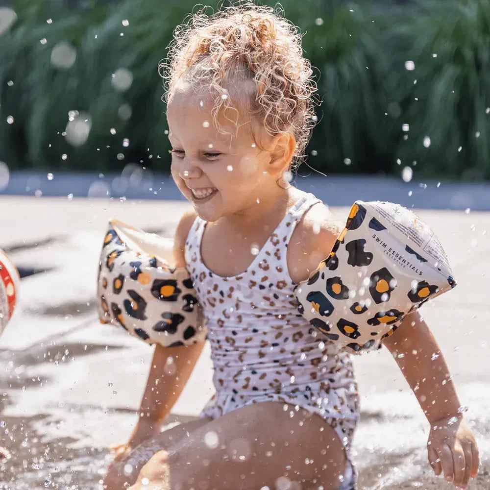 Swim Essentials® Swimming Armbands Beige Leopard (0-2 Y) - Image 3